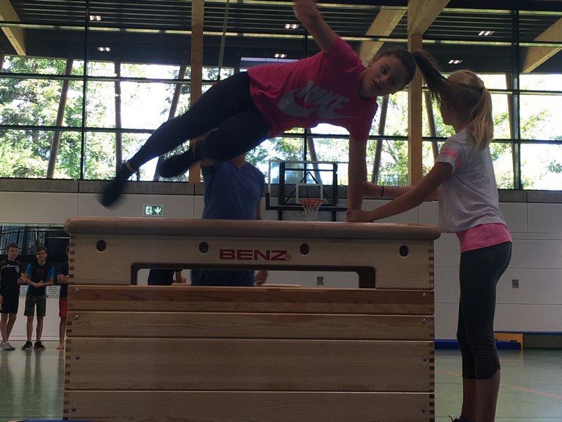Jump2