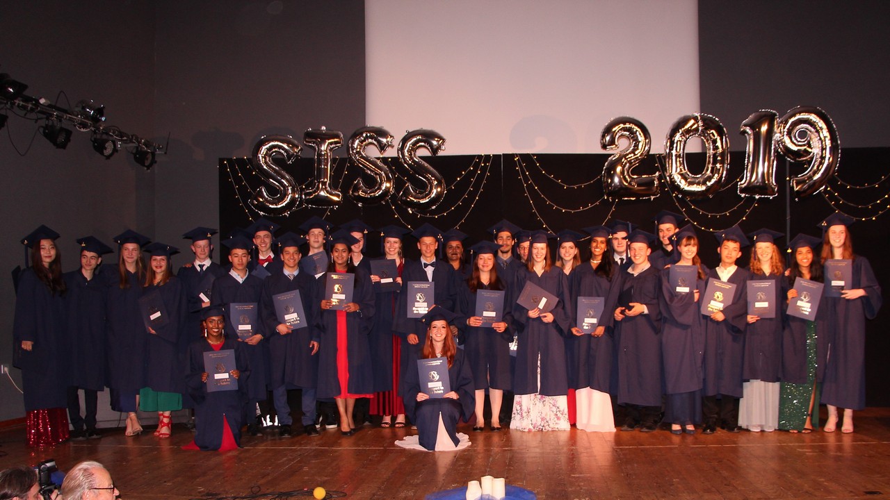 year12 ib graduates 2019